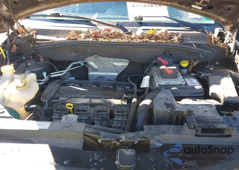 2016 Jeep Compass Sport z USA, uszkodzony, nr VIN 1C4NJCBA3GD611508